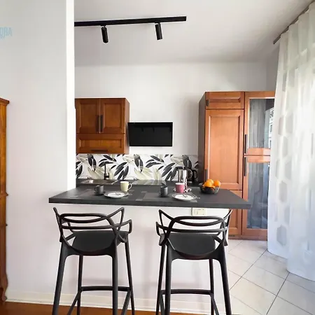 Corso Italia 7 Tirabora Short Rent Apartment Trieste