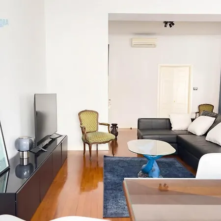 Corso Italia 7 Tirabora Short Rent *