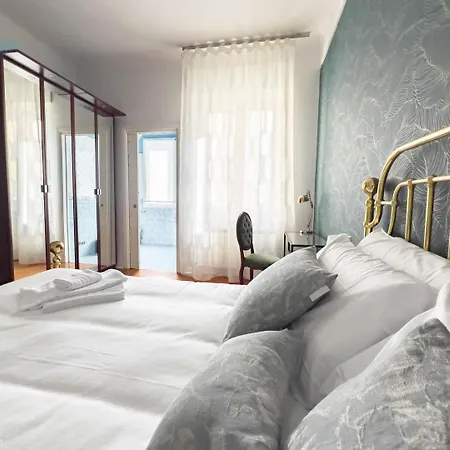 Corso Italia 7 Tirabora Short Rent Apartmán